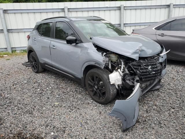 2021 Nissan Kicks SR