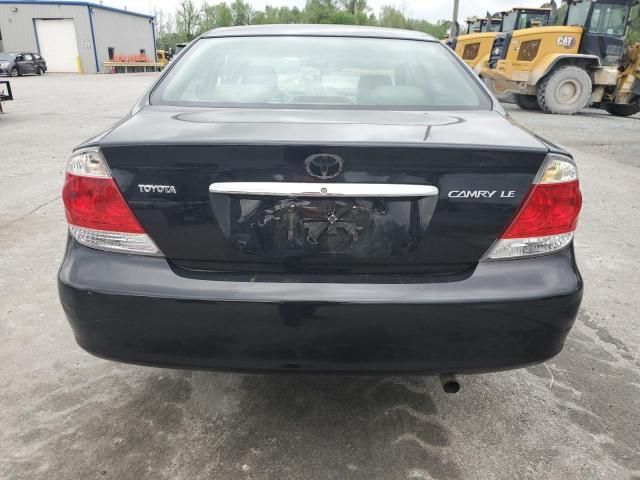 2005 Toyota Camry LE