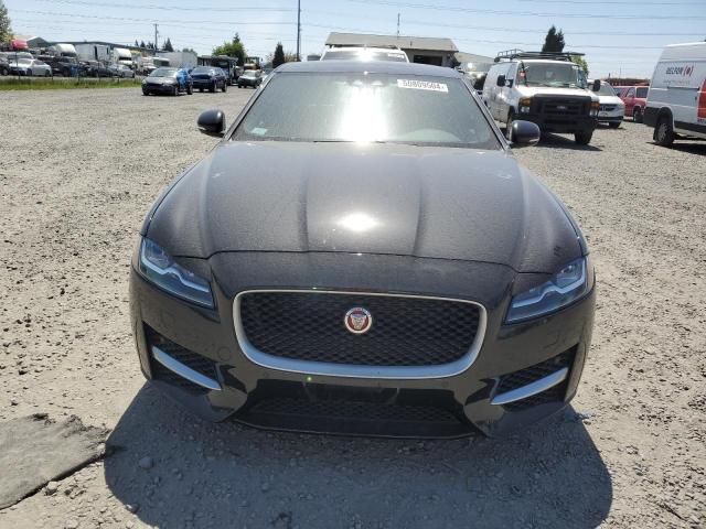 2016 Jaguar XF R-Sport