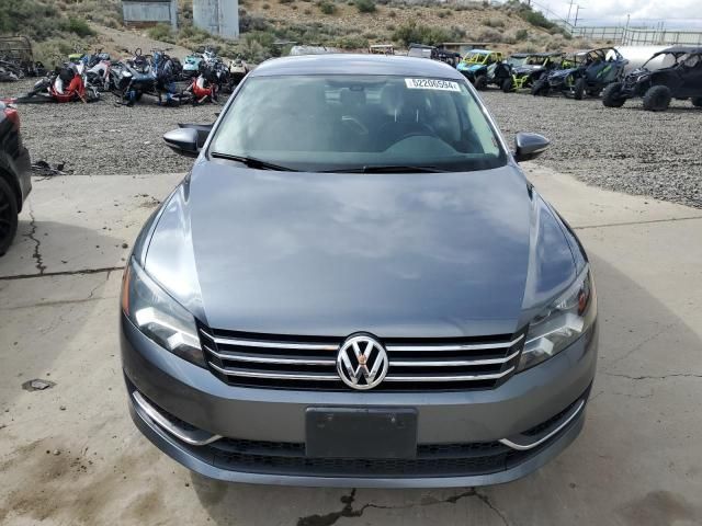 2012 Volkswagen Passat SE