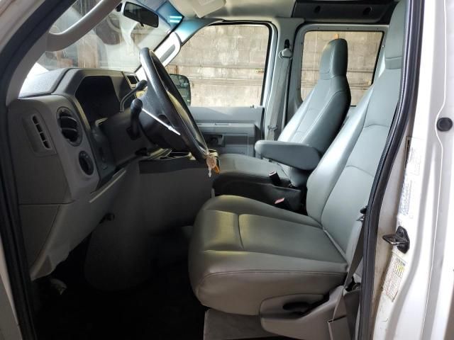 2010 Ford Econoline E250 Van