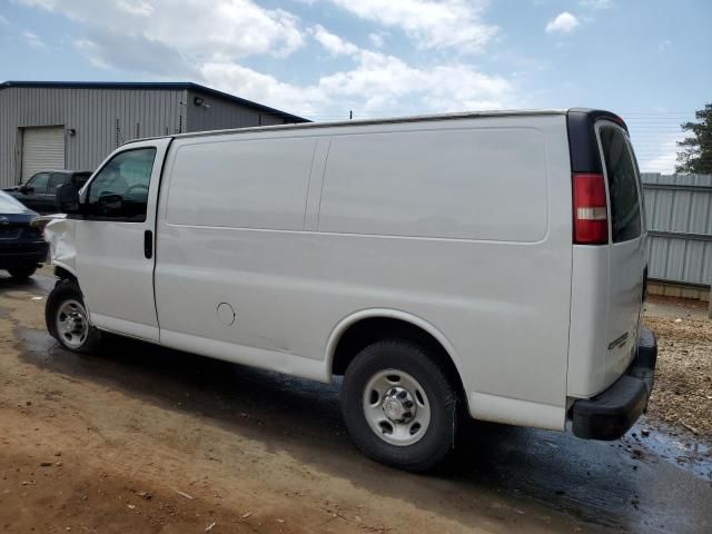 2016 Chevrolet Express G2500