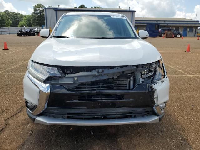 2016 Mitsubishi Outlander SE