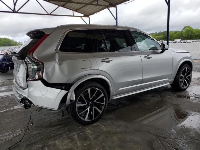 2022 Volvo XC90 T6 Momentum