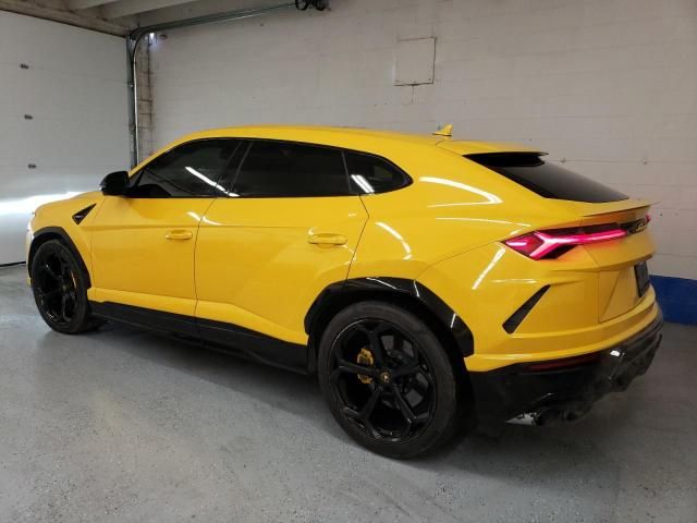 2020 Lamborghini Urus