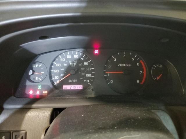 2000 Nissan Xterra XE