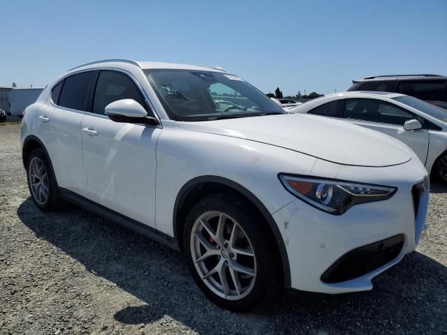 2018 Alfa Romeo Stelvio TI