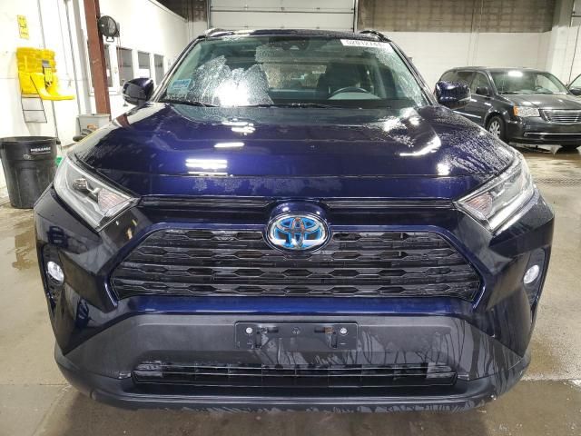 2020 Toyota Rav4 XLE