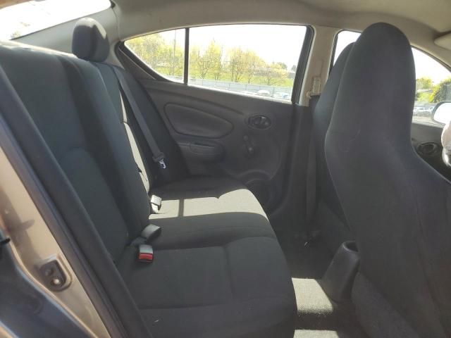 2013 Nissan Versa S