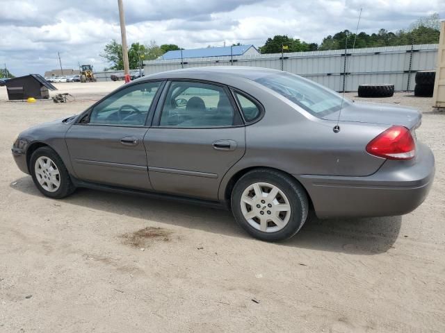 2004 Ford Taurus LX