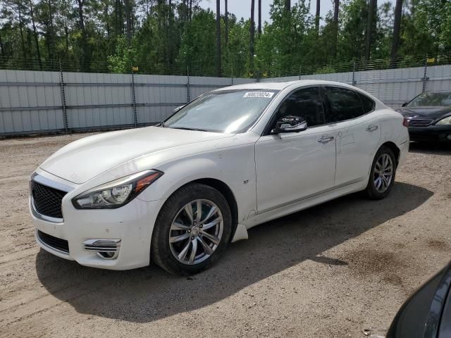 2015 Infiniti Q70 3.7