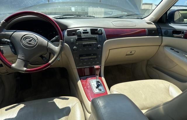 2002 Lexus ES 300