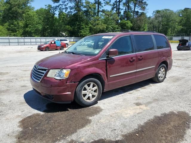 2009 Chrysler Town & Country Touring