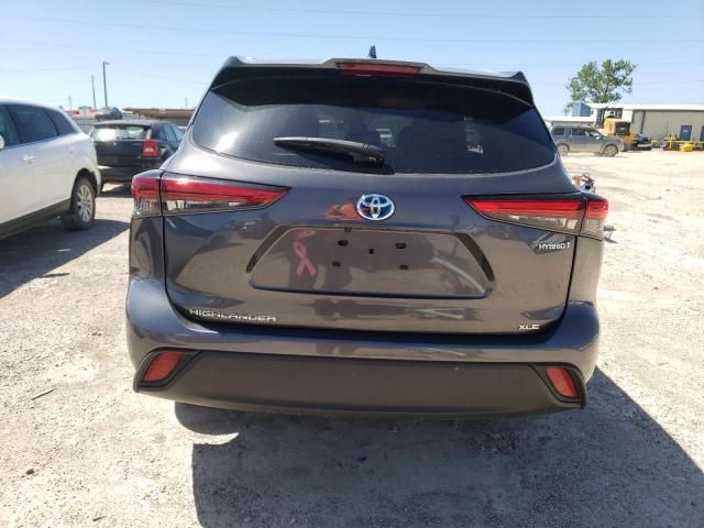 2023 Toyota Highlander Hybrid XLE