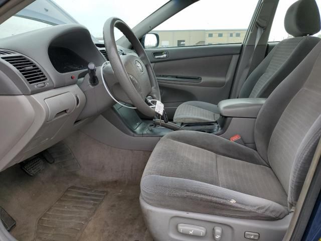 2005 Toyota Camry LE