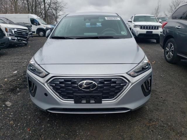 2022 Hyundai Ioniq SE