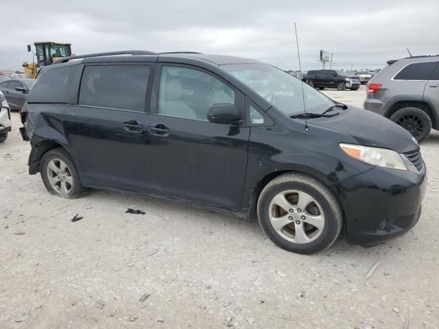 2012 Toyota Sienna LE