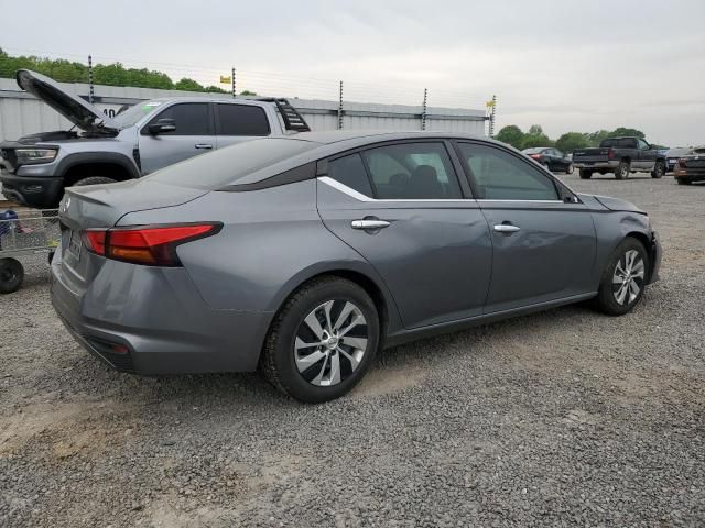 2019 Nissan Altima S