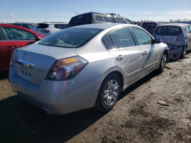 2010 Nissan Altima Base