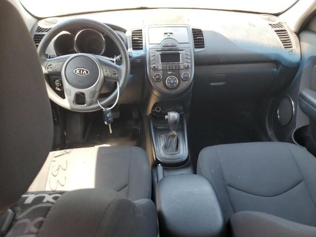 2011 KIA Soul +