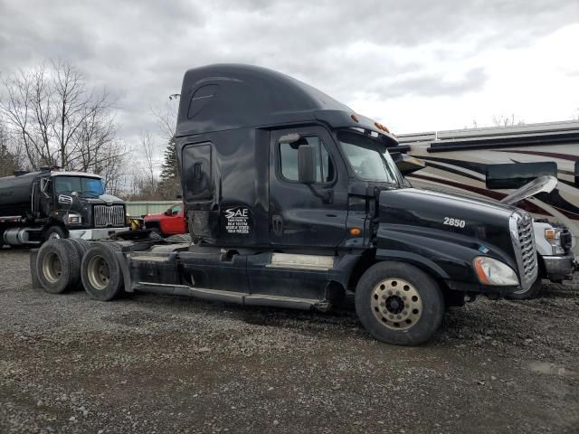 2015 Freightliner Cascadia 125