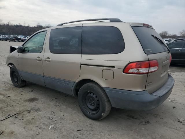 2003 Toyota Sienna CE