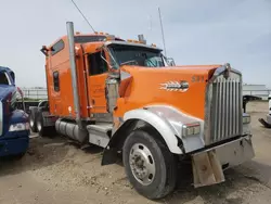 Salvage cars for sale from Copart Eldridge, IA: 2005 Kenworth Construction W900