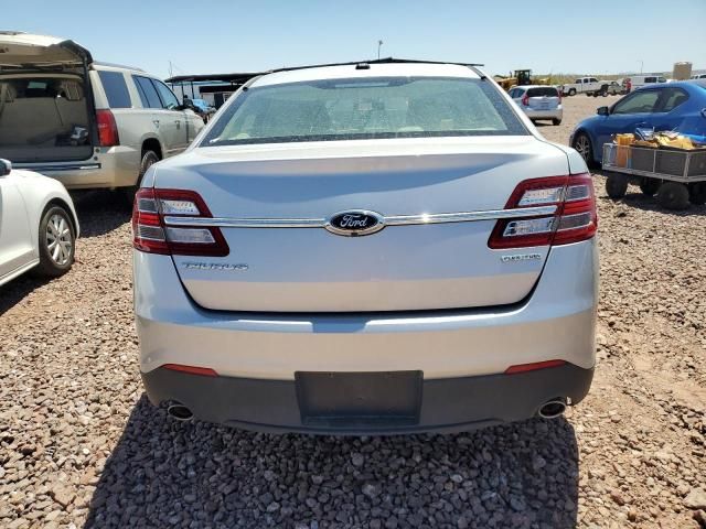 2015 Ford Taurus SE