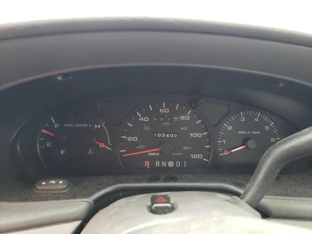 2003 Ford Taurus SE