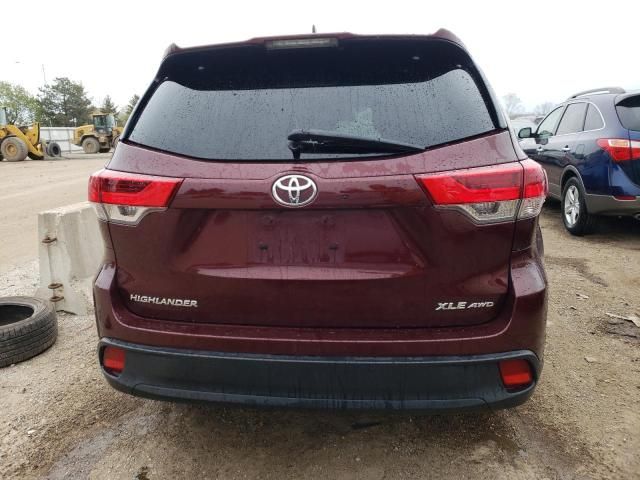 2018 Toyota Highlander SE