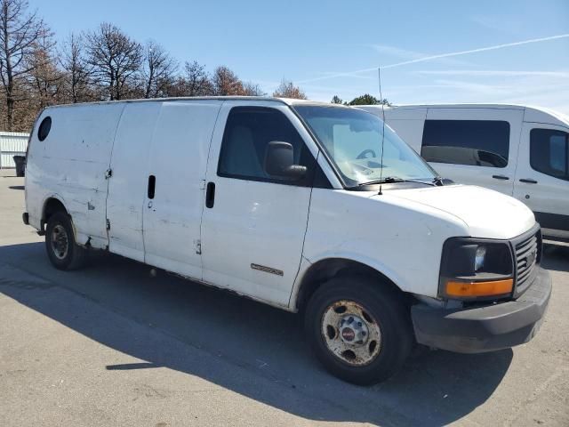 2004 GMC Savana G2500