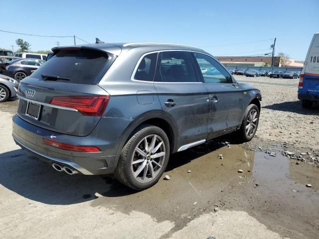 2022 Audi SQ5 Premium