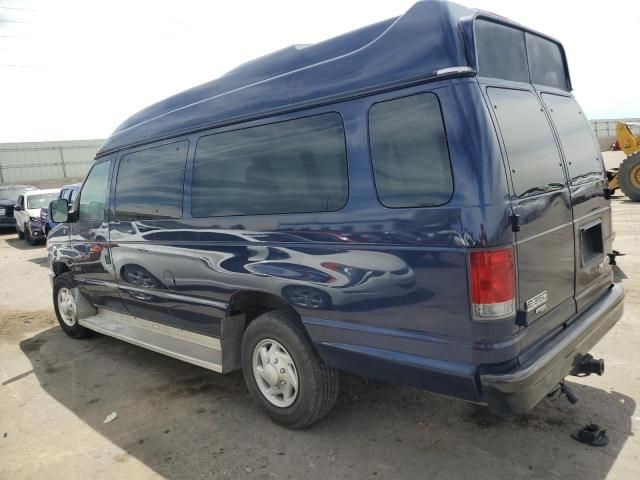 2011 Ford Econoline E350 Super Duty Wagon