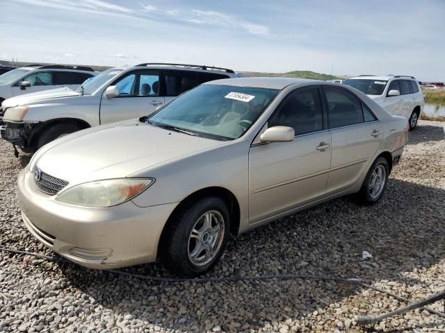 2004 Toyota Camry LE