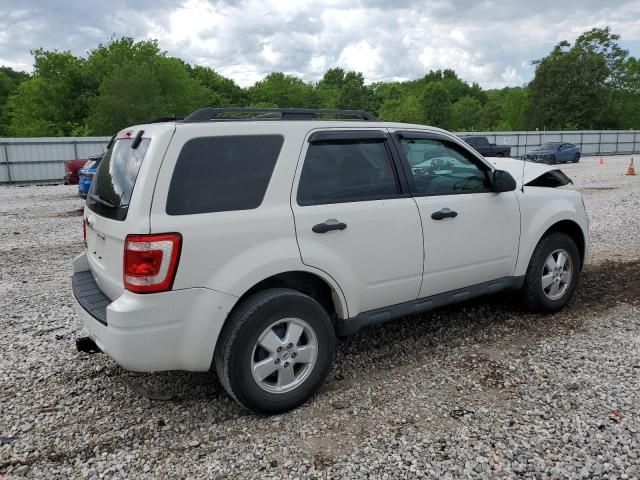 2011 Ford Escape XLS