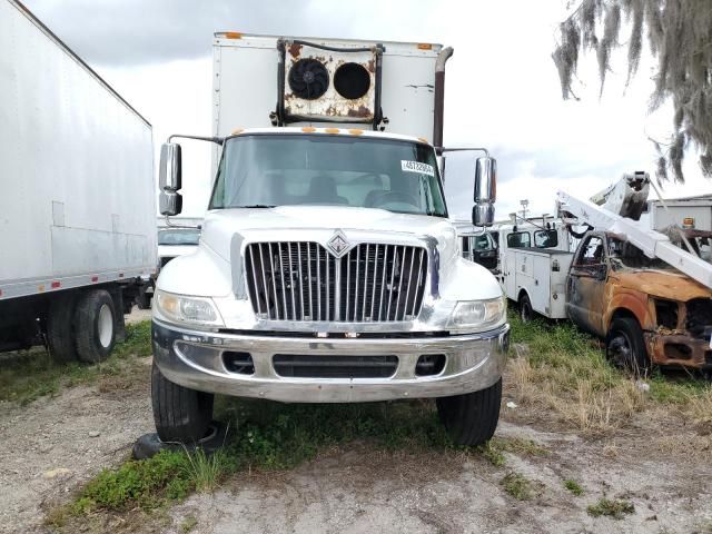 2004 International 4000 4300