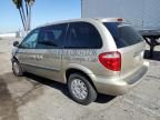 2005 Chrysler Town & Country