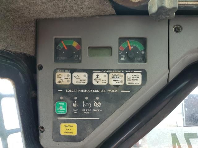 2006 Bobcat T300