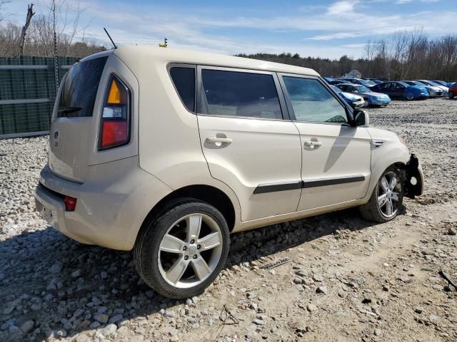 2011 KIA Soul +