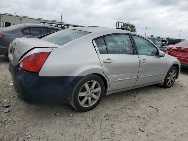 2004 Nissan Maxima SE