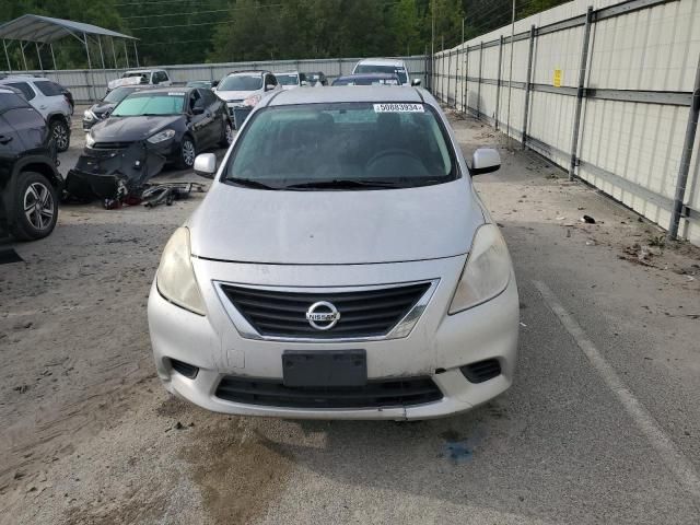 2013 Nissan Versa S