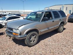 Salvage cars for sale from Copart Phoenix, AZ: 2001 Chevrolet Blazer