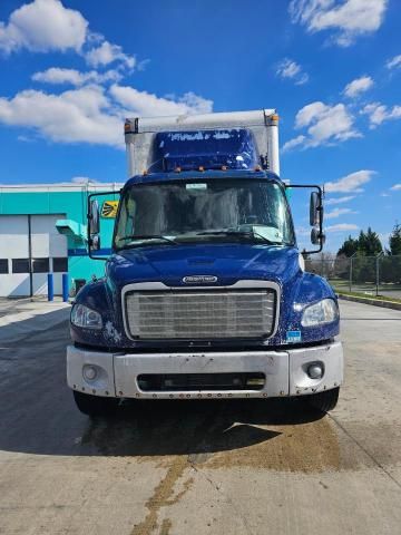 2007 Freightliner M2 106 Medium Duty