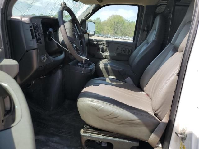 2009 Chevrolet Express G2500