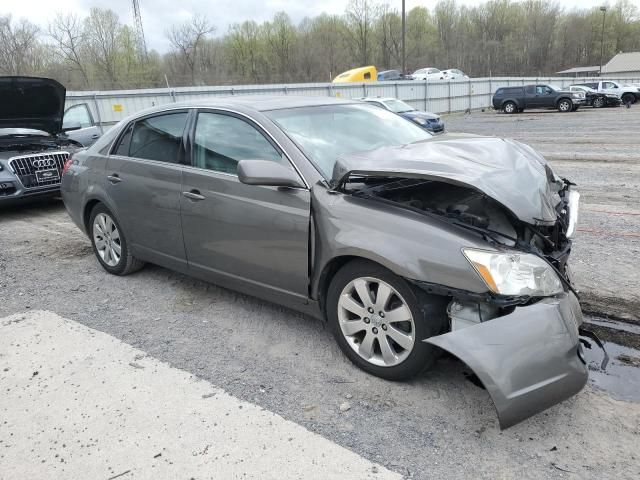 2005 Toyota Avalon XL