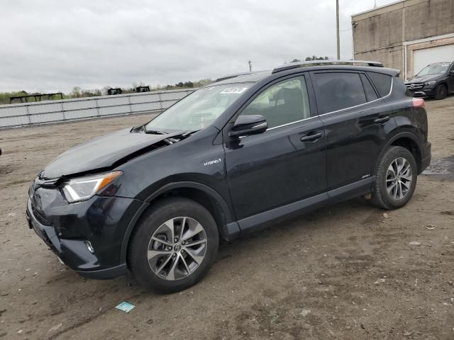 2017 Toyota Rav4 HV LE