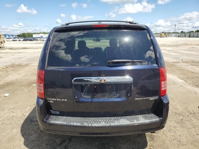 2010 Chrysler Town & Country Touring