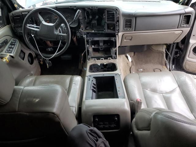 2004 Chevrolet Suburban K1500