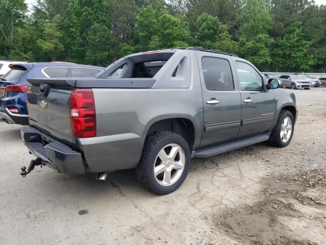 2011 Chevrolet Avalanche LT