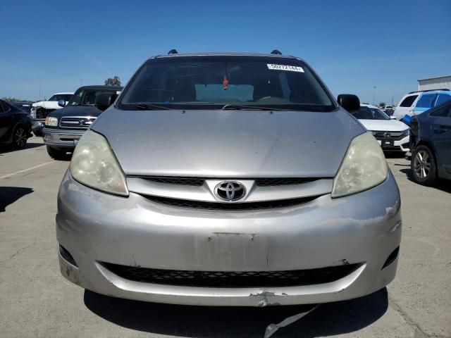 2006 Toyota Sienna CE